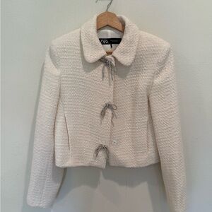 Zara Women's Cream Bouclé Jacket